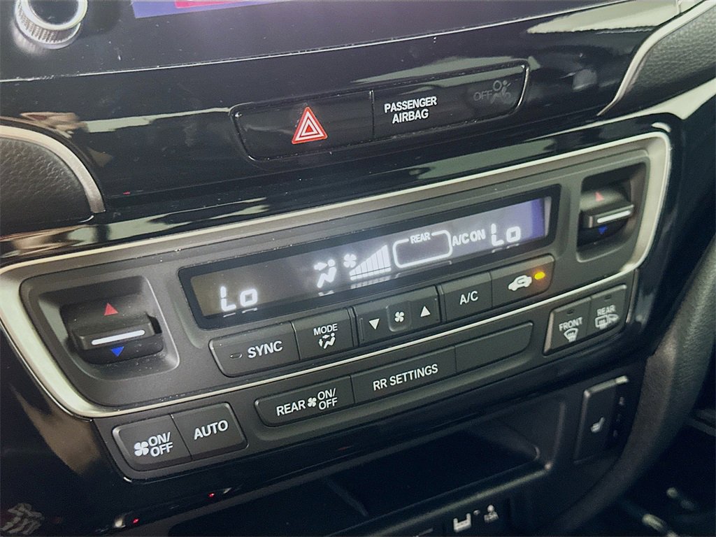Used 2022 Honda Ridgeline Black Edition image 27