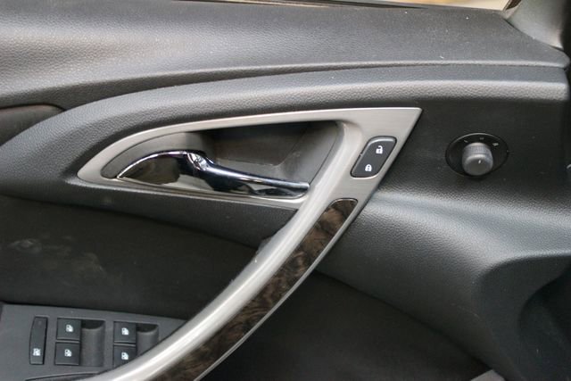 Used 2015 Buick Verano Premium FWD image 14
