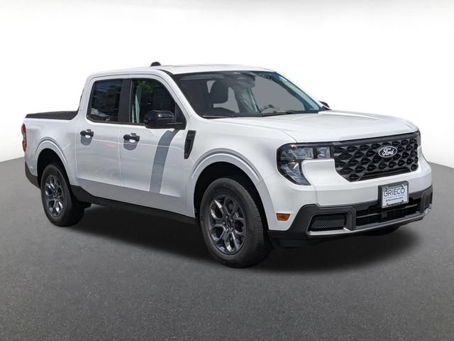 New 2026 Ford Maverick XLT w/ Equipment Group 301A