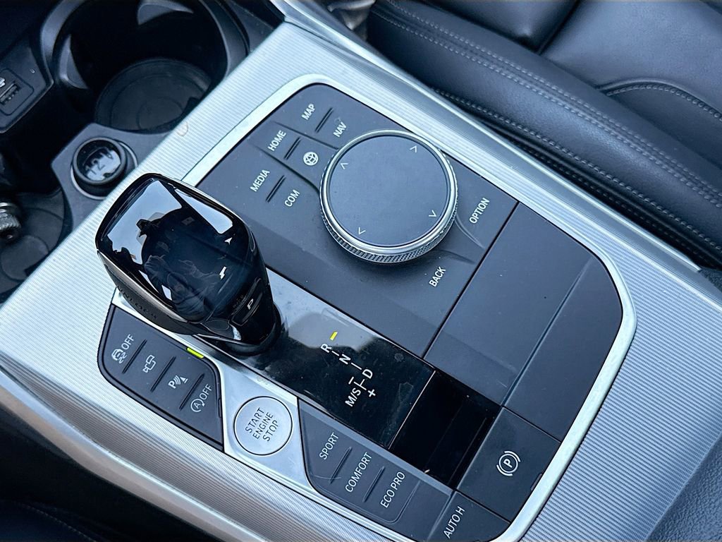 Used 2019 BMW 330i Sedan w/ Premium Package image 28