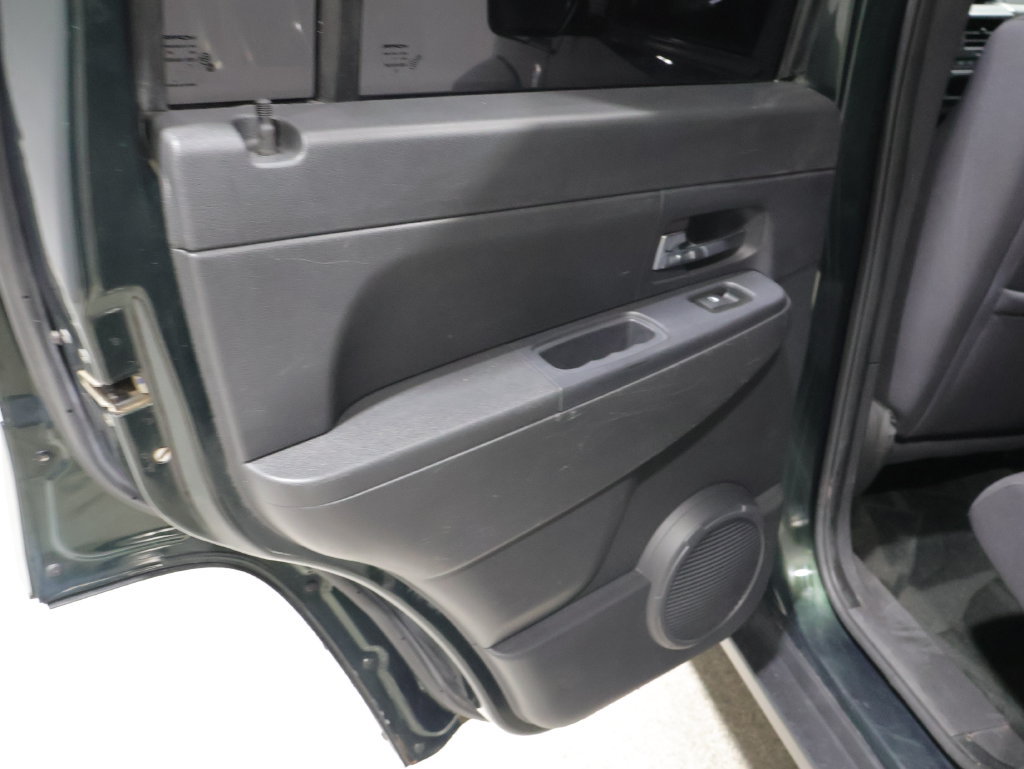 Used 2012 Jeep Liberty Sport AWD/4WD image 18