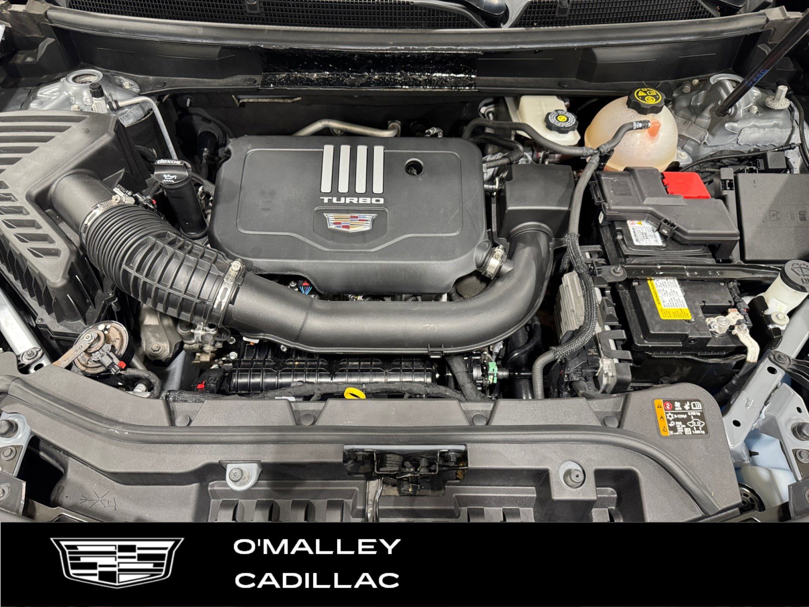 Certified 2023 Cadillac XT5 Premium Luxury w/ LPO, Floor Liner Package image 25