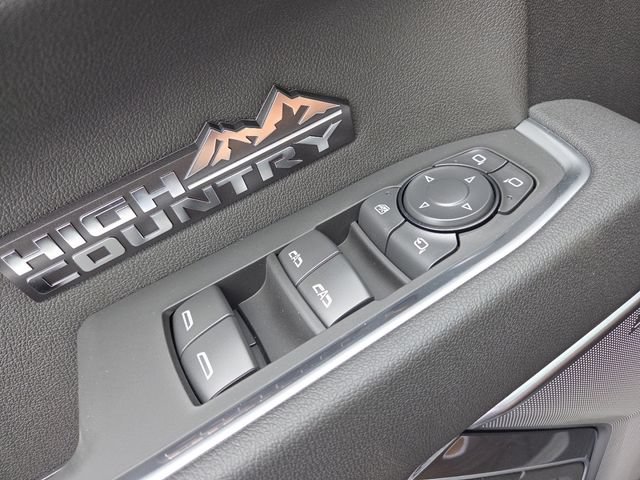 New 2026 Chevrolet Silverado 1500 High Country AWD/4WD image 11
