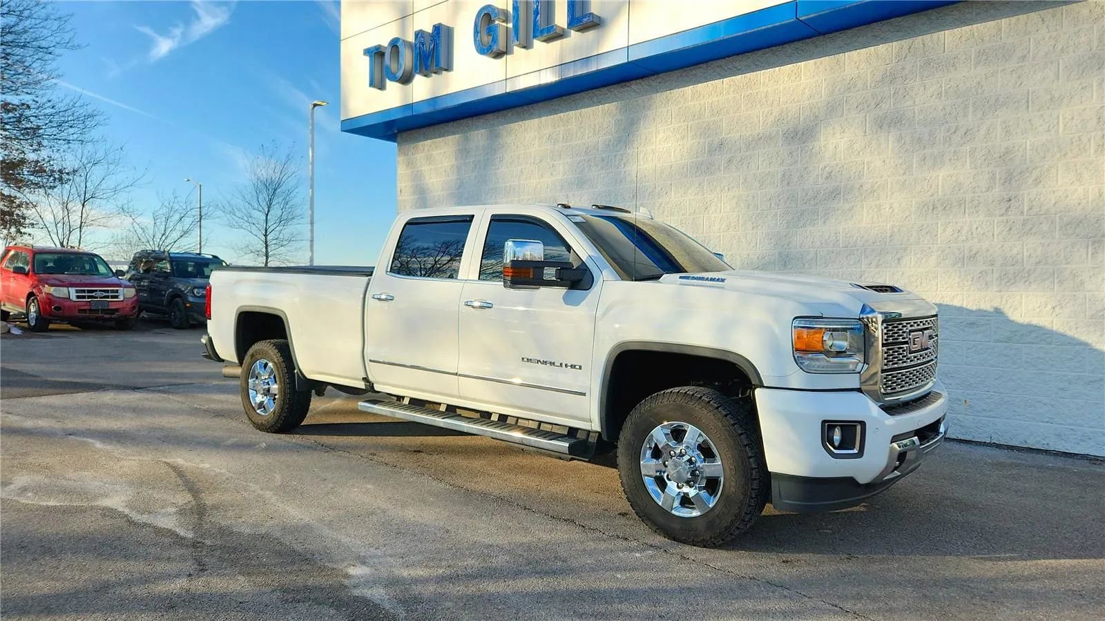 Used 2018 GMC Sierra 3500 Denali w/ Duramax Plus Package image 2