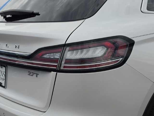 Used 2019 Lincoln Nautilus Reserve FWD image 19