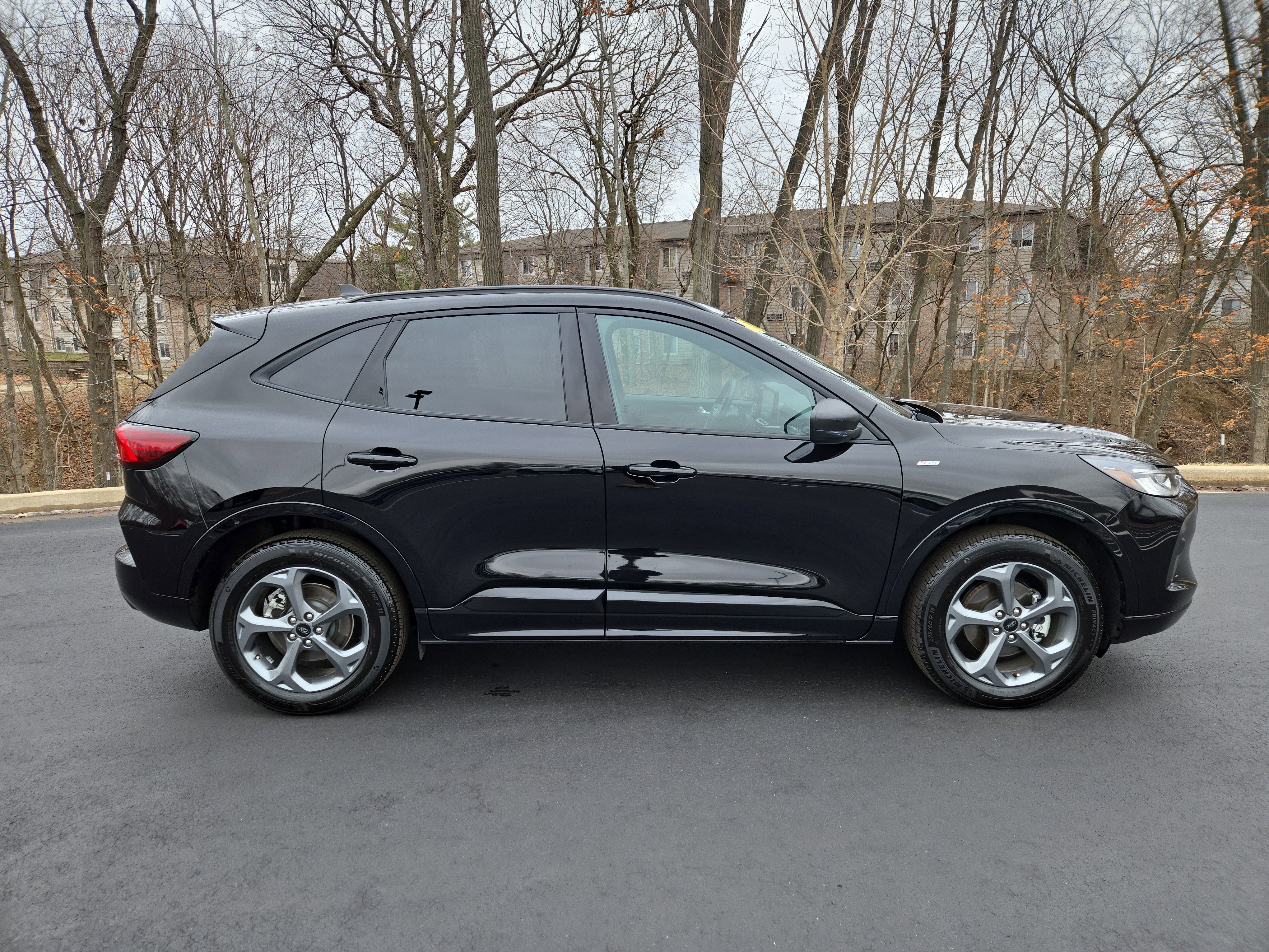 Used 2024 Ford Escape ST-Line w/ Tech Pack #1 image 2