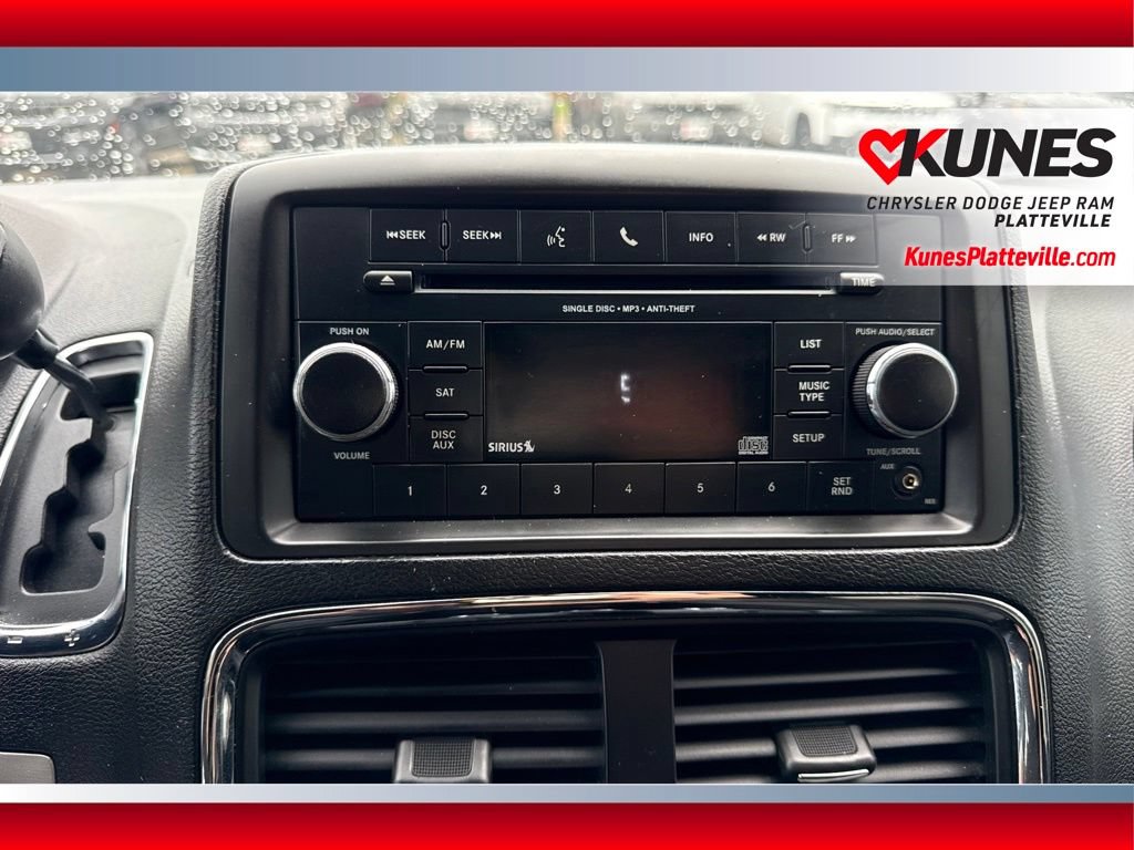Used 2015 Dodge Grand Caravan SE w/ Quick Order Package 29E SE FWD image 26