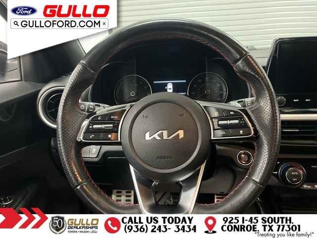 Used 2022 Kia Forte GT w/ GT Technology Package FWD image 12