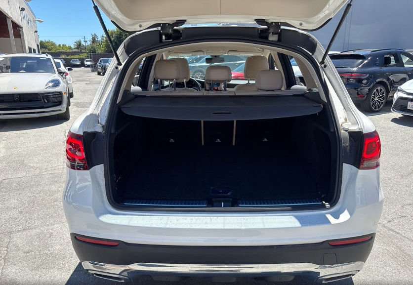 Used 2021 Mercedes-Benz GLC 300 image 15
