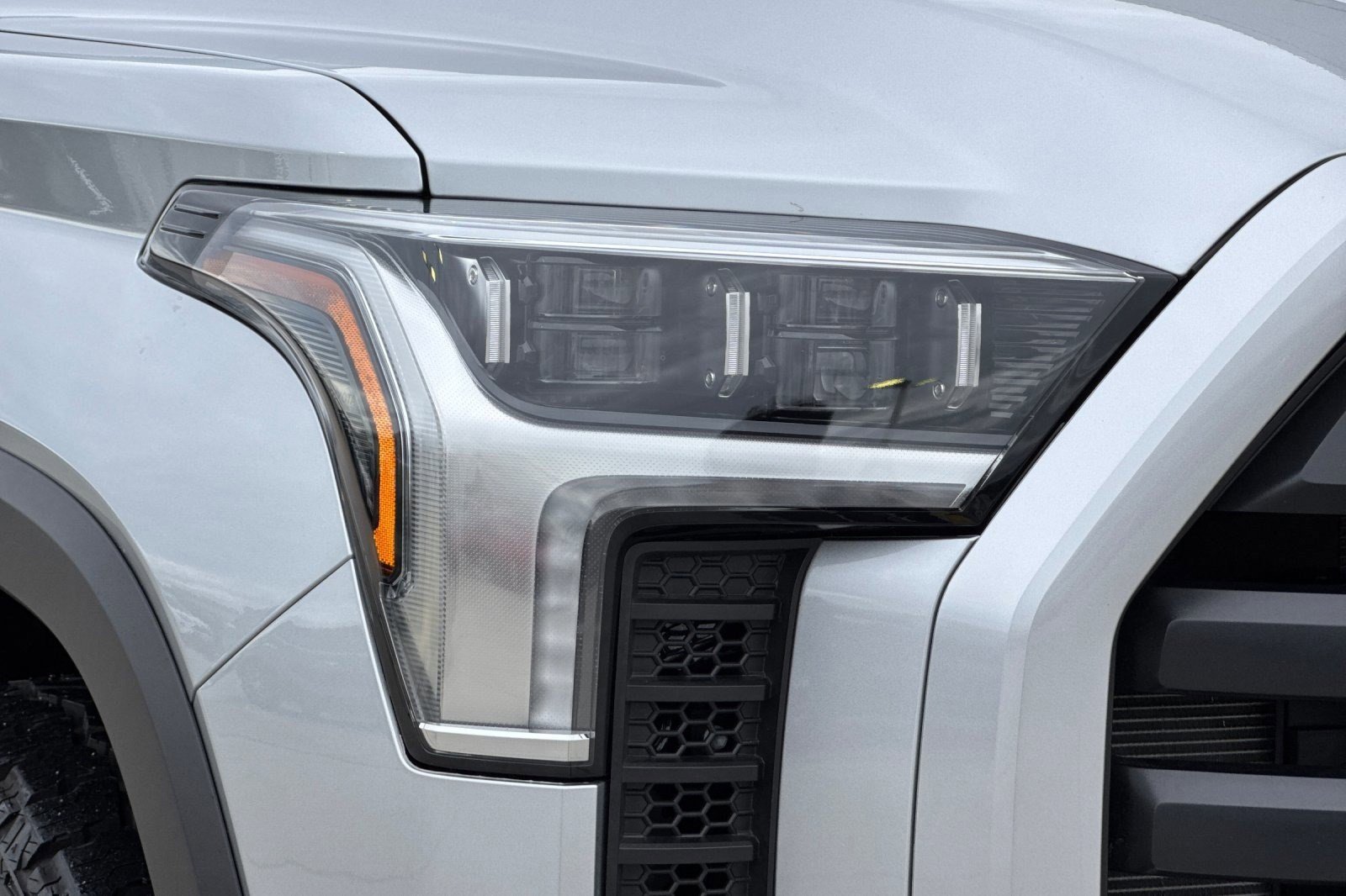 Certified 2025 Toyota Tundra Limited image 9