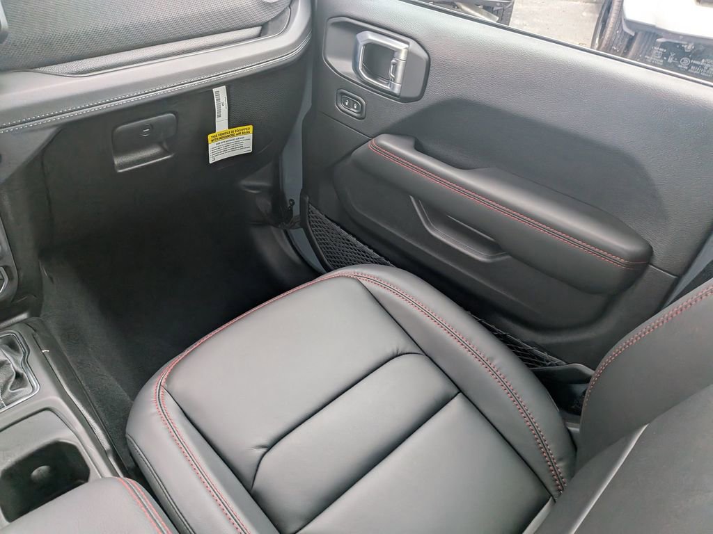 New 2026 Jeep Wrangler Unlimited Rubicon w/ Xtreme 35 Tire Package image 16