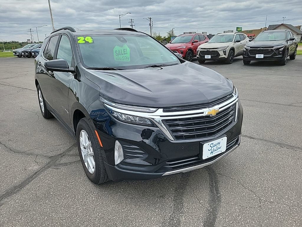 Used 2024 Chevrolet Equinox LT AWD/4WD image 3