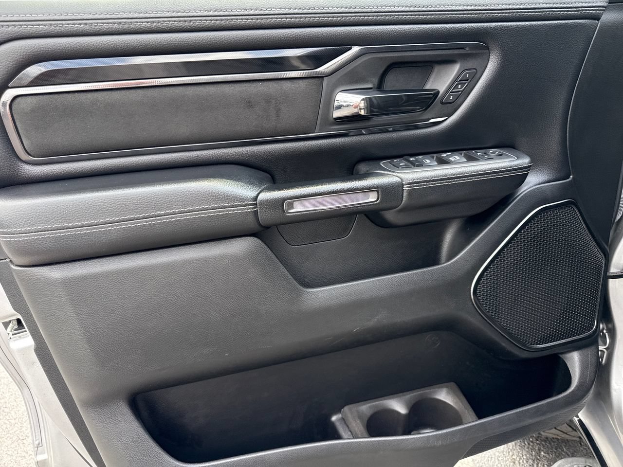 Used 2022 RAM 1500 Rebel w/ G/T Package AWD/4WD image 19