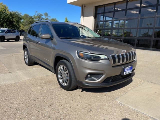 Used 2020 Jeep Cherokee Latitude Plus w/ Cold Weather Group