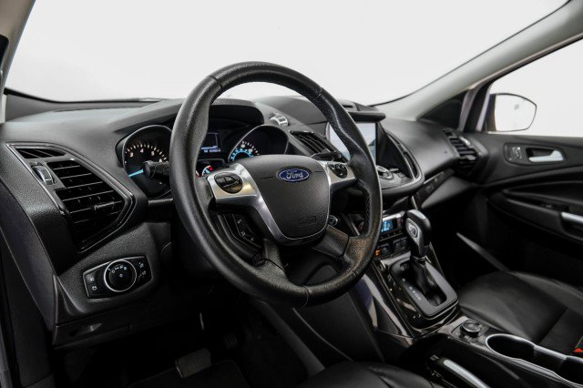 Used 2016 Ford Escape Titanium w/ Equipment Group 301A AWD/4WD image 12