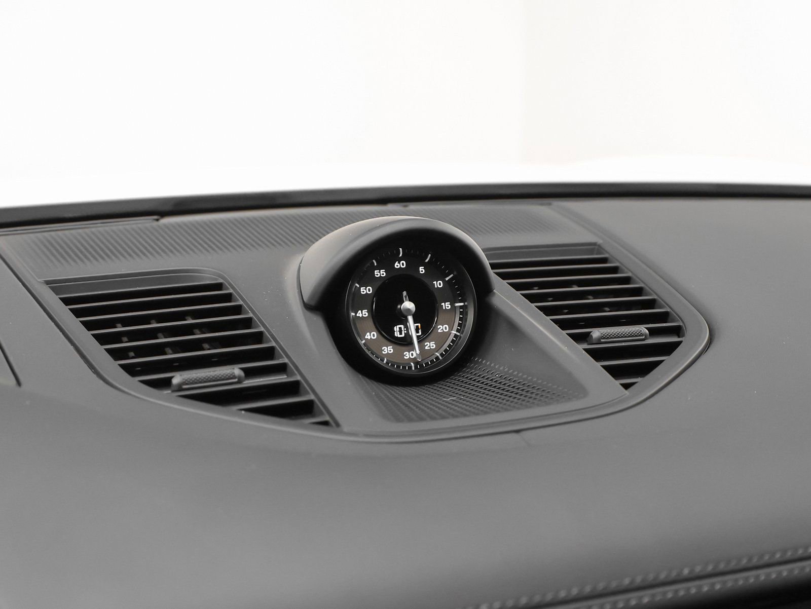 Certified 2025 Porsche Panamera Turbo image 51