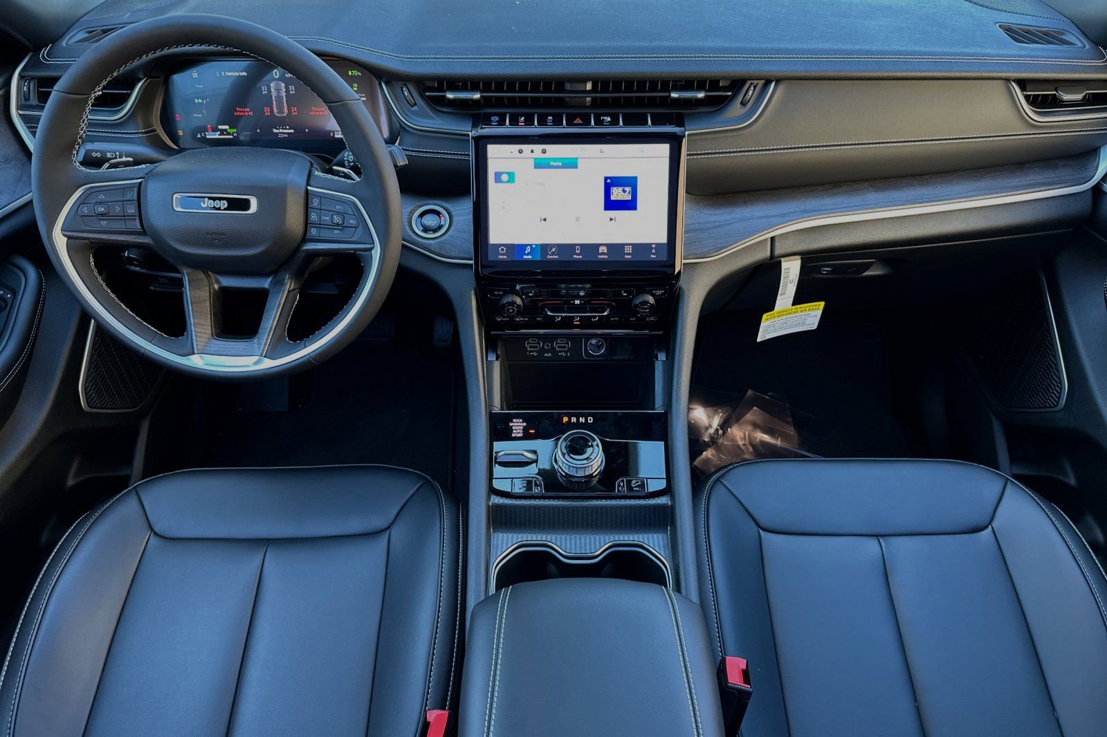 New 2024 Jeep Grand Cherokee Limited 4xe image 12