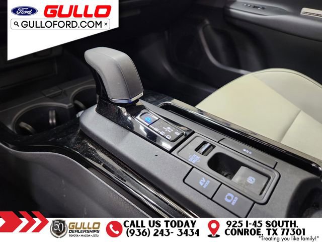 Used 2024 Toyota Prius XLE FWD image 29