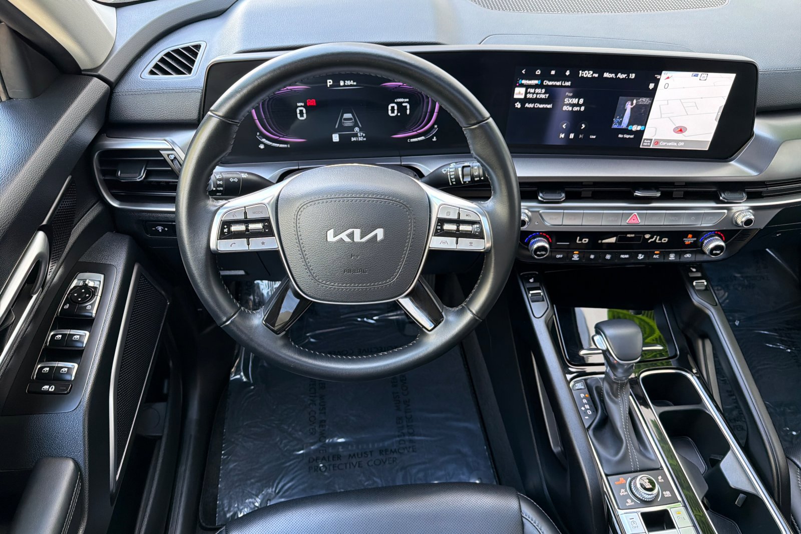 Used 2025 Kia Telluride S AWD/4WD image 14