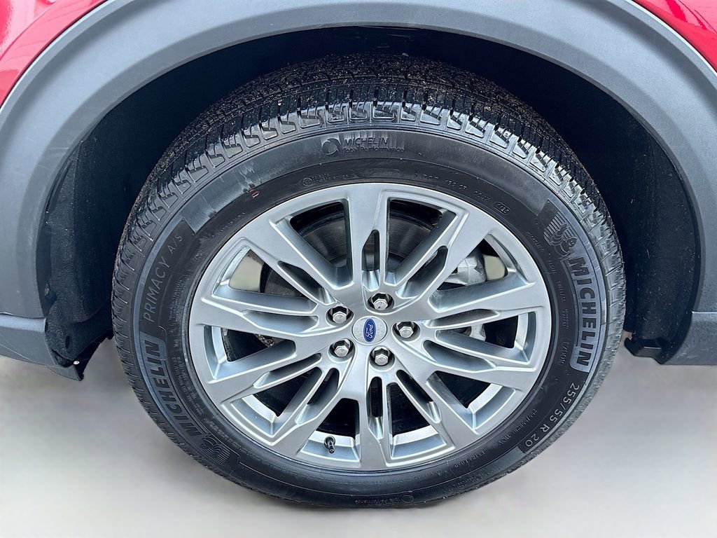 Used 2025 Ford Explorer Platinum image 33