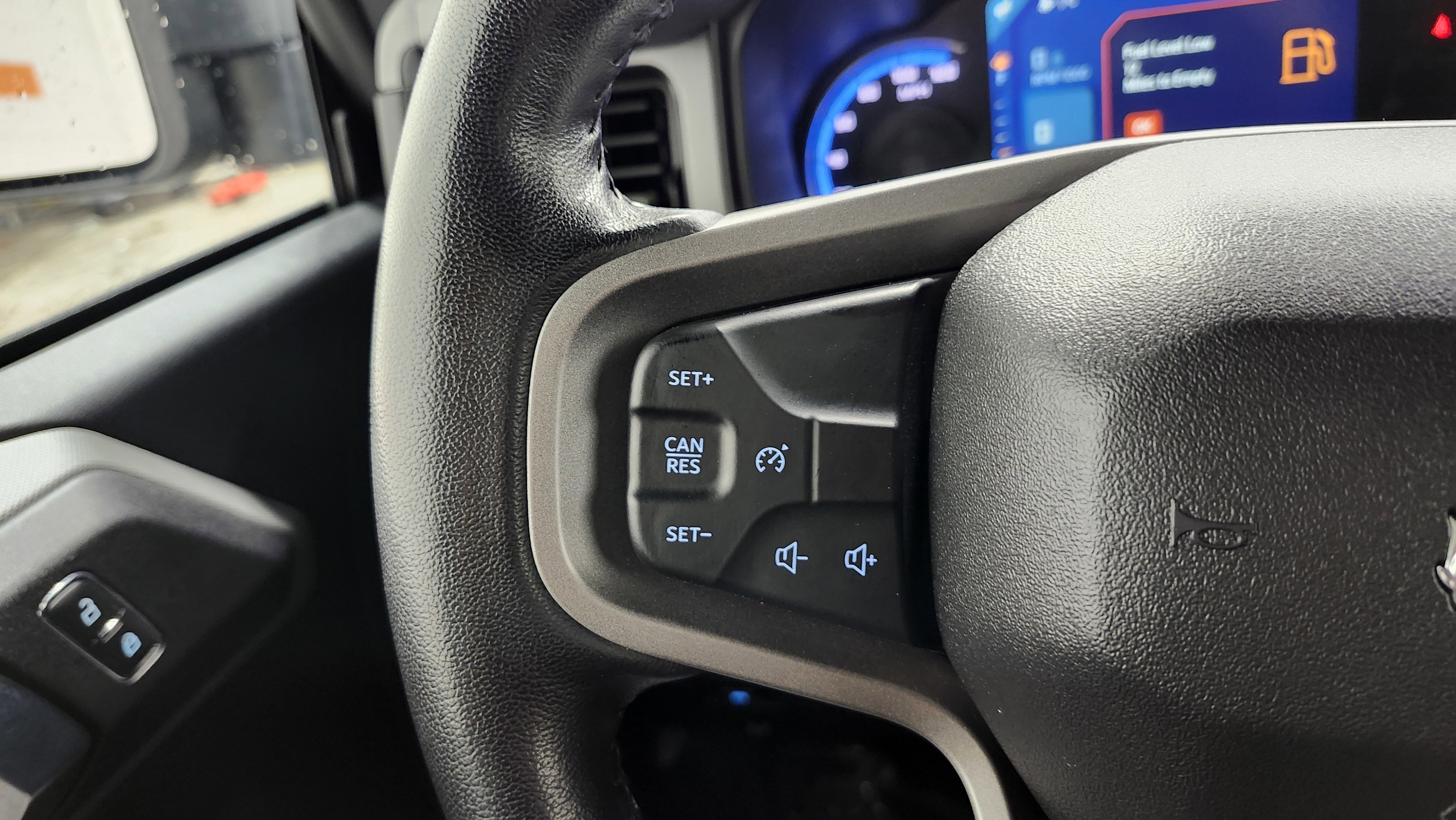 Used 2023 Ford Bronco Big Bend image 32