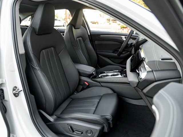 New 2026 Audi A6 Premium Plus AWD/4WD image 25