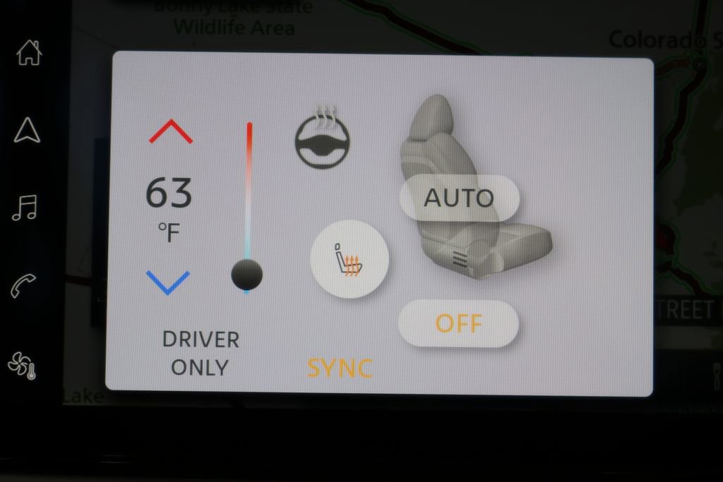 Used 2023 Nissan Ariya AWD image 56