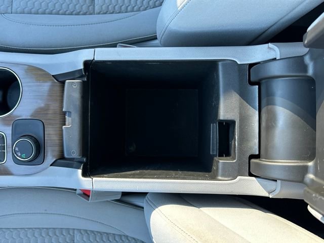 Used 2019 GMC Acadia SLE image 25