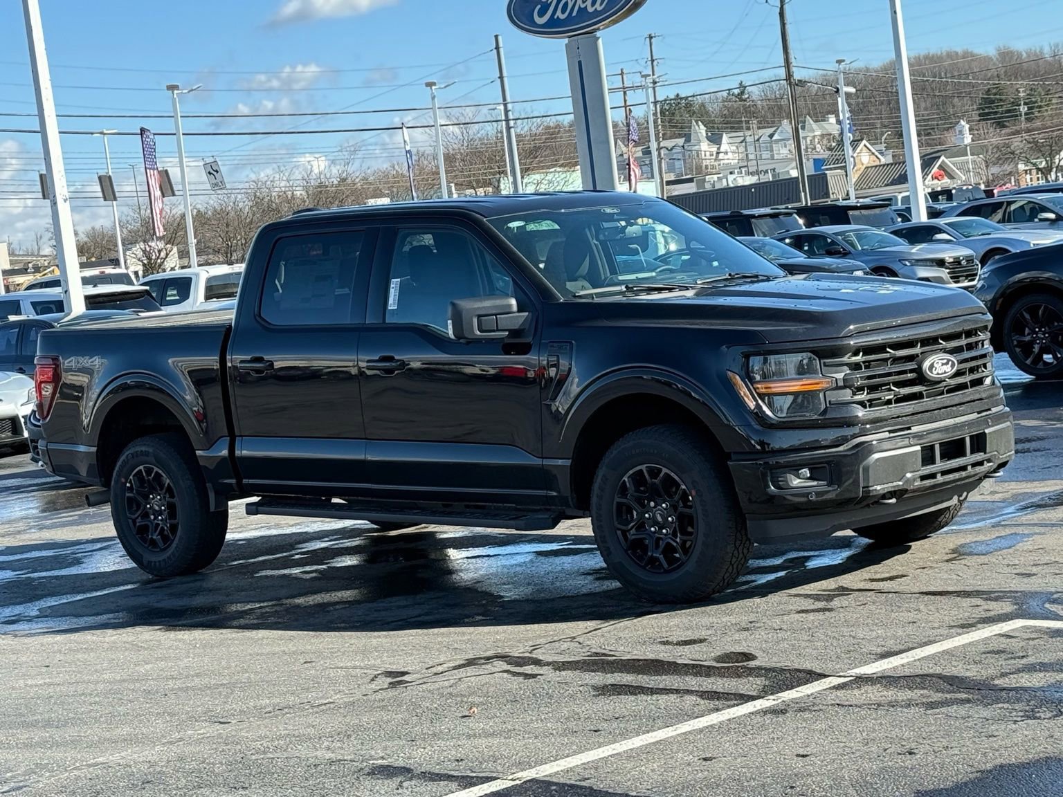 New 2026 Ford F150 XLT w/ Equipment Group 302A MID image 9