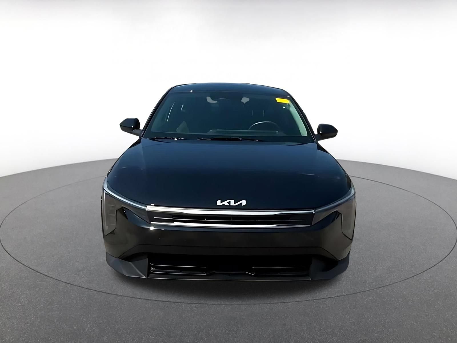 Used 2026 Kia K4 FWD image 4