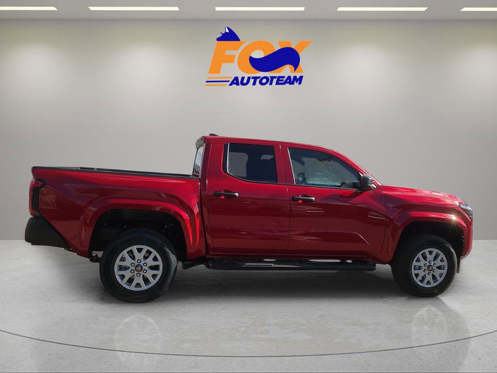 Used 2026 Toyota Tacoma SR image 5