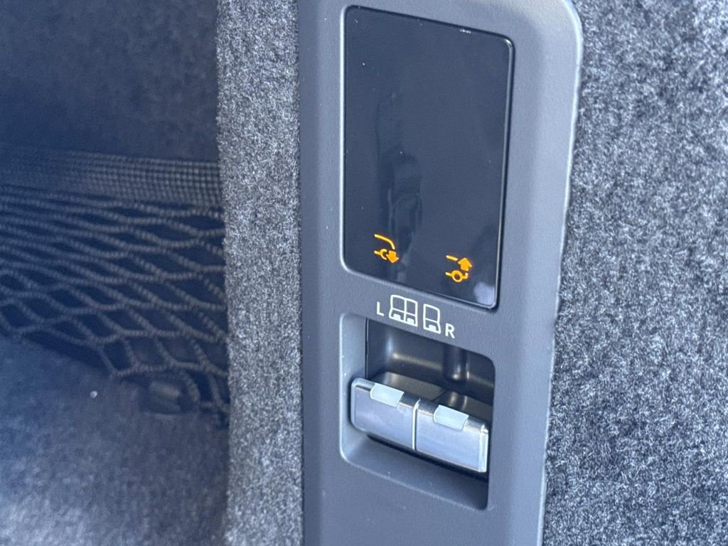 New 2026 Land Rover Range Rover Sport Dynamic SE image 7