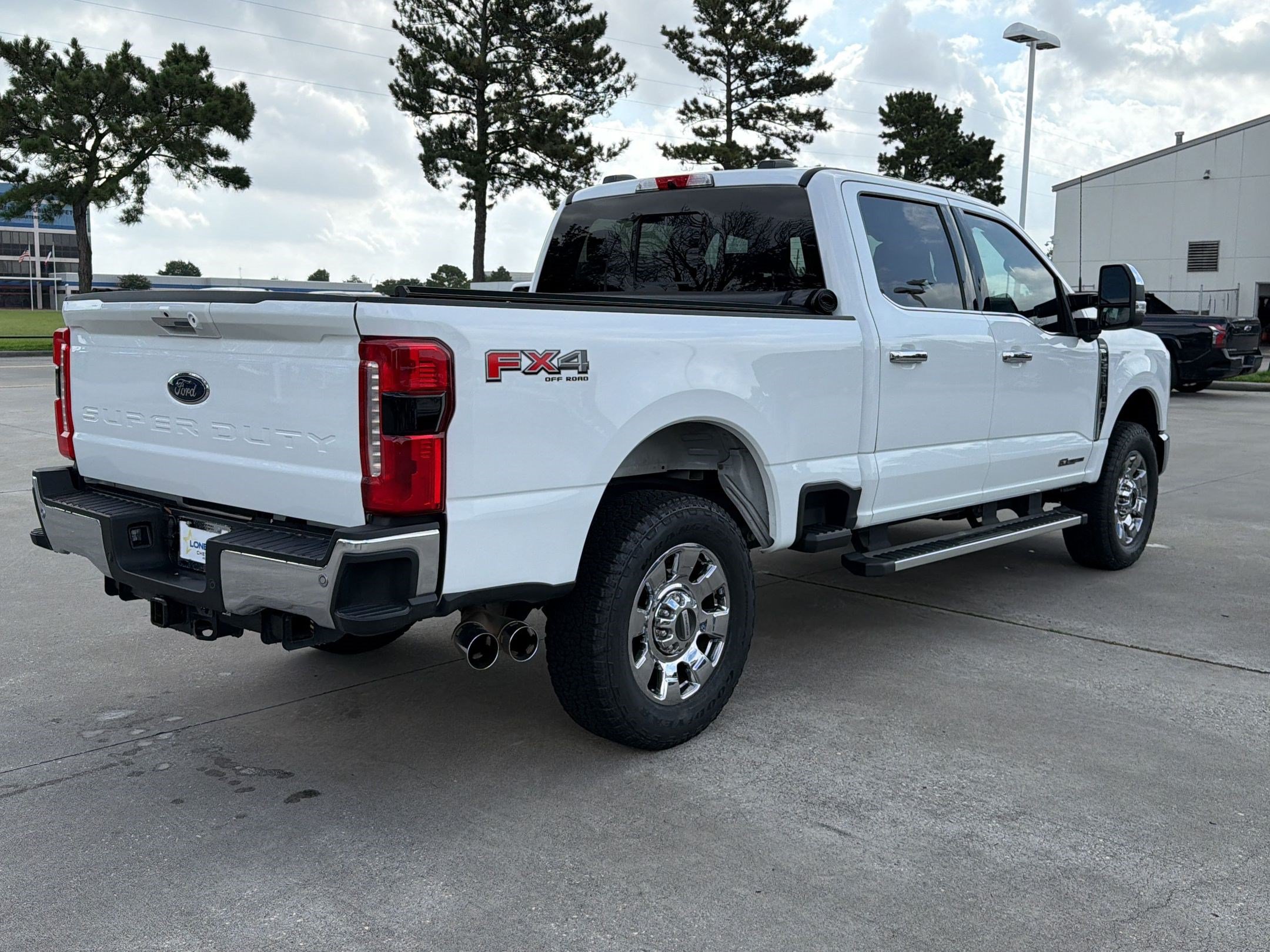 Used 2024 Ford F250 Lariat w/ Chrome Package AWD/4WD image 9