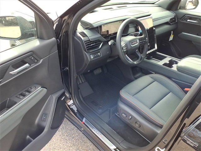 New 2026 GMC Acadia AT4 image 10