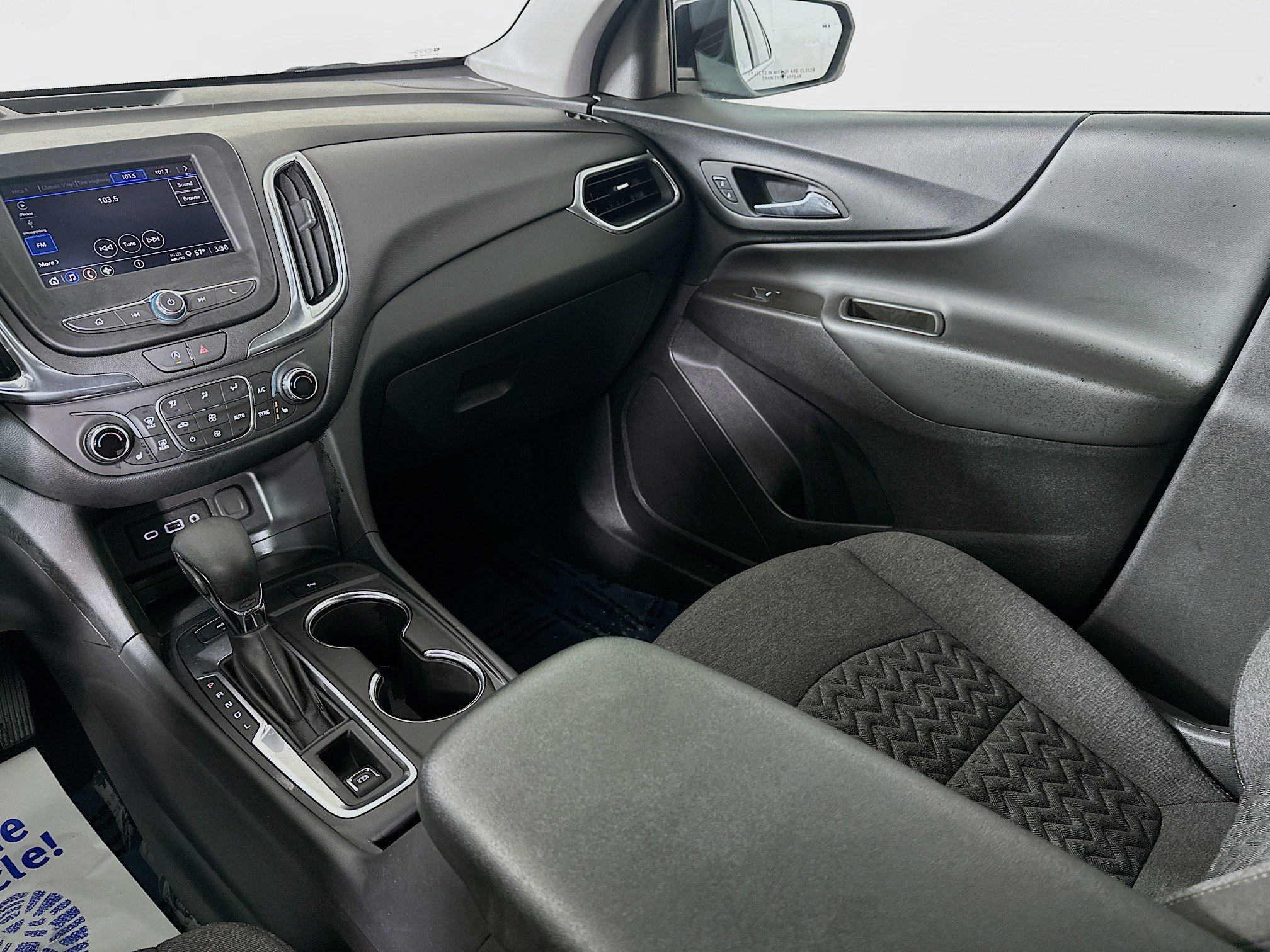 Used 2024 Chevrolet Equinox LT image 21