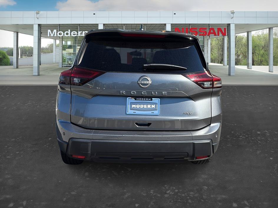 Certified 2025 Nissan Rogue SV AWD/4WD image 4