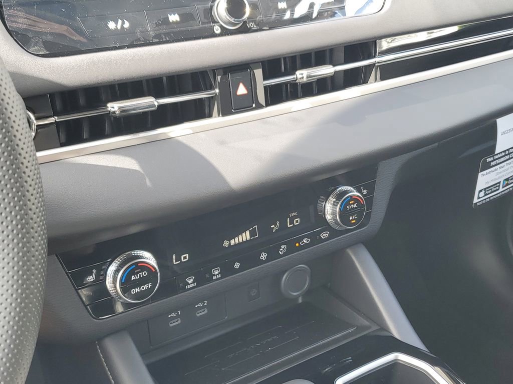 New 2025 Mitsubishi Outlander SE AWD/4WD image 29