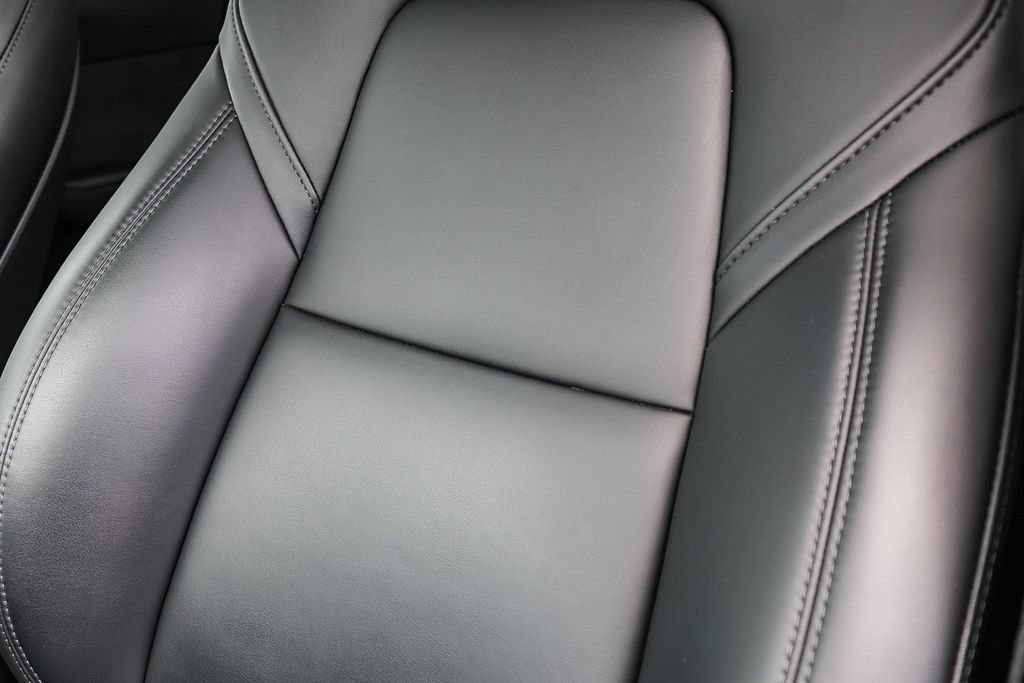Used 2023 Tesla Model Y AWD image 22
