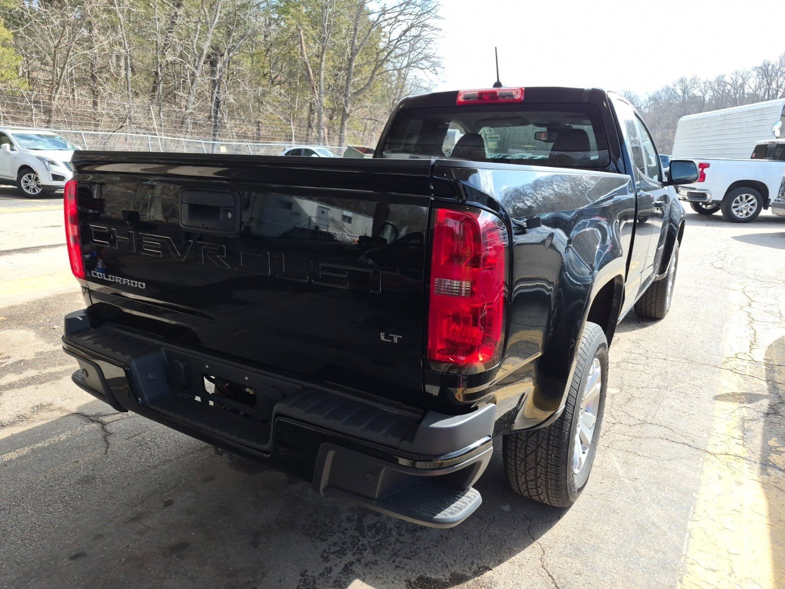 Used 2022 Chevrolet Colorado LT w/ Fleet Safety Package image 7