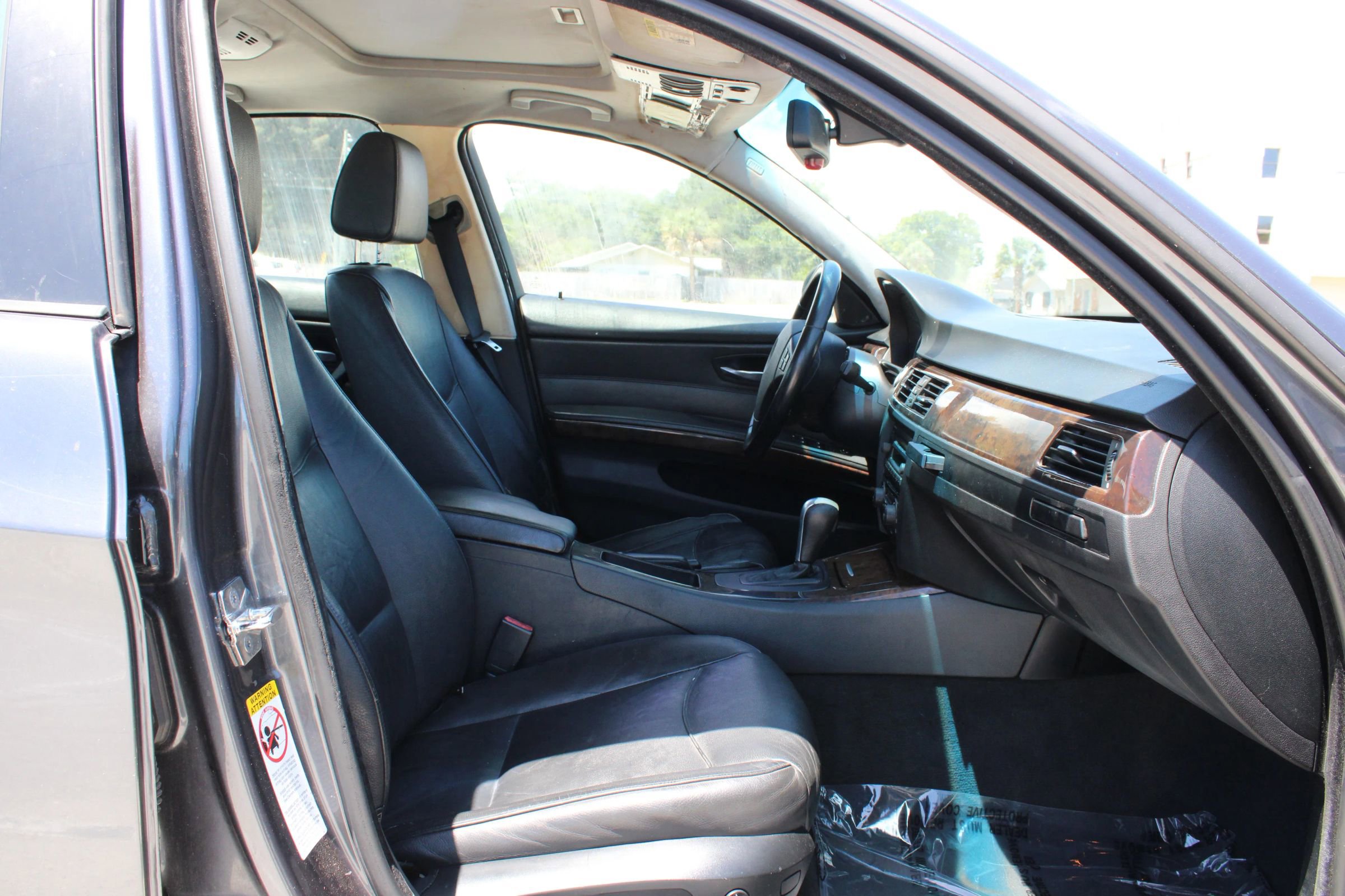 Used 2006 BMW 325i Sedan RWD image 9