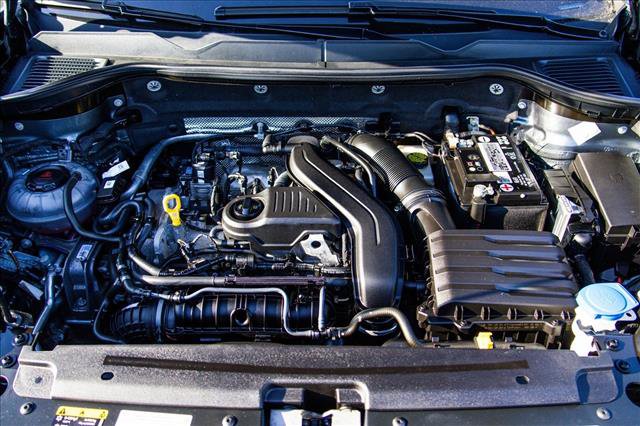 Used 2022 Volkswagen Taos SE image 25