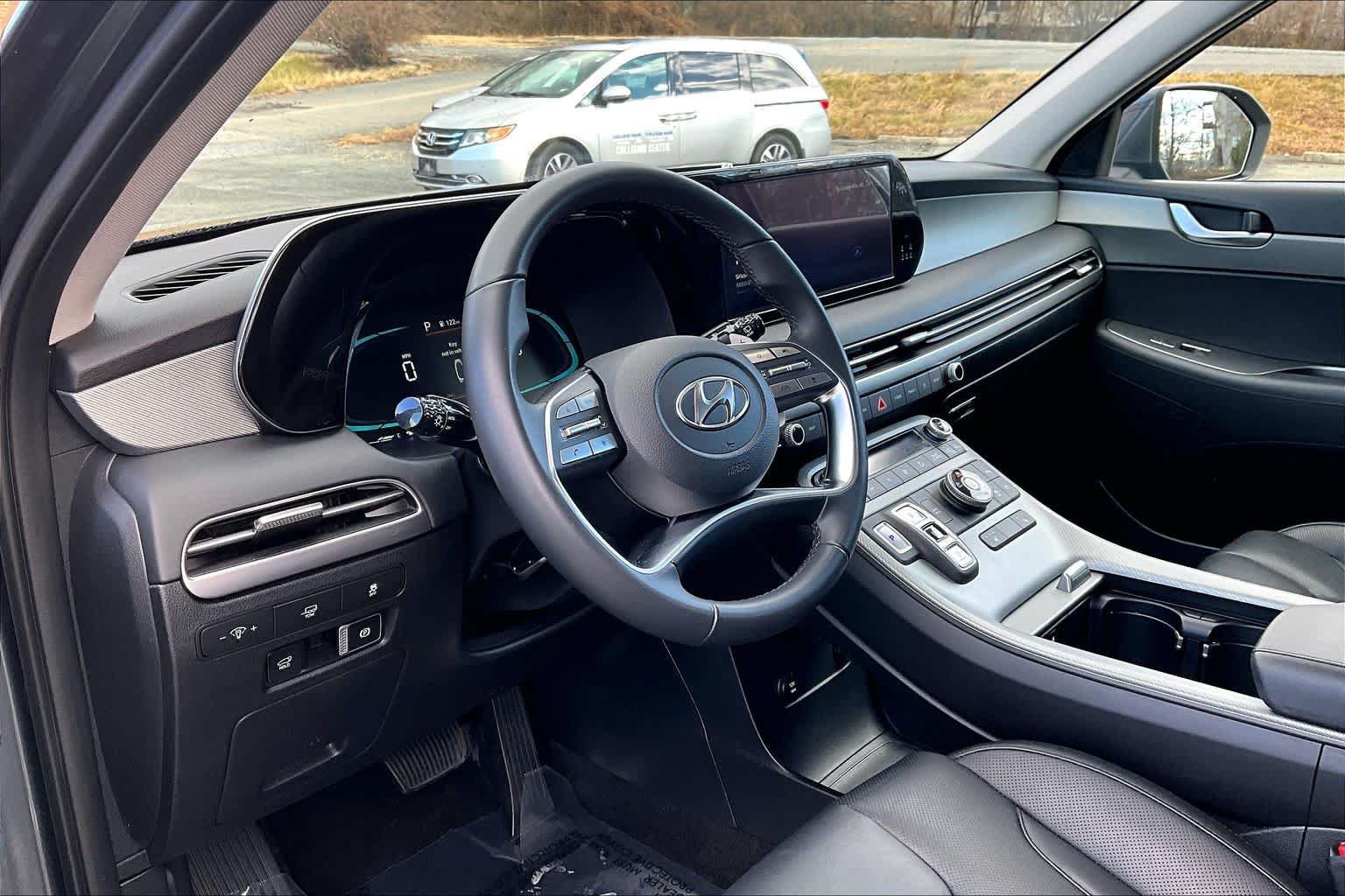Used 2023 Hyundai Palisade SEL AWD/4WD image 18