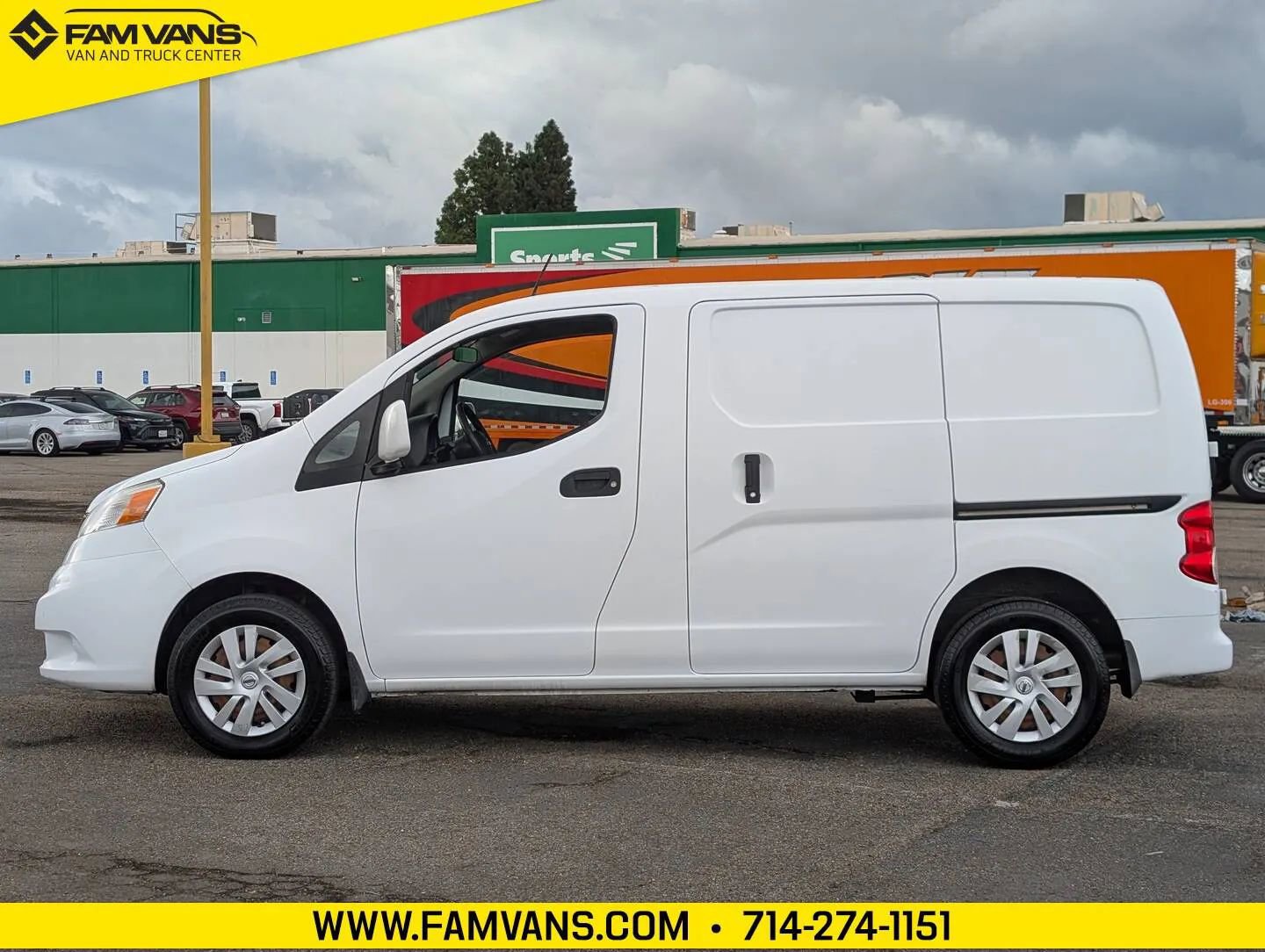 Used 2014 Nissan NV200 SV w/ Technology Package image 5