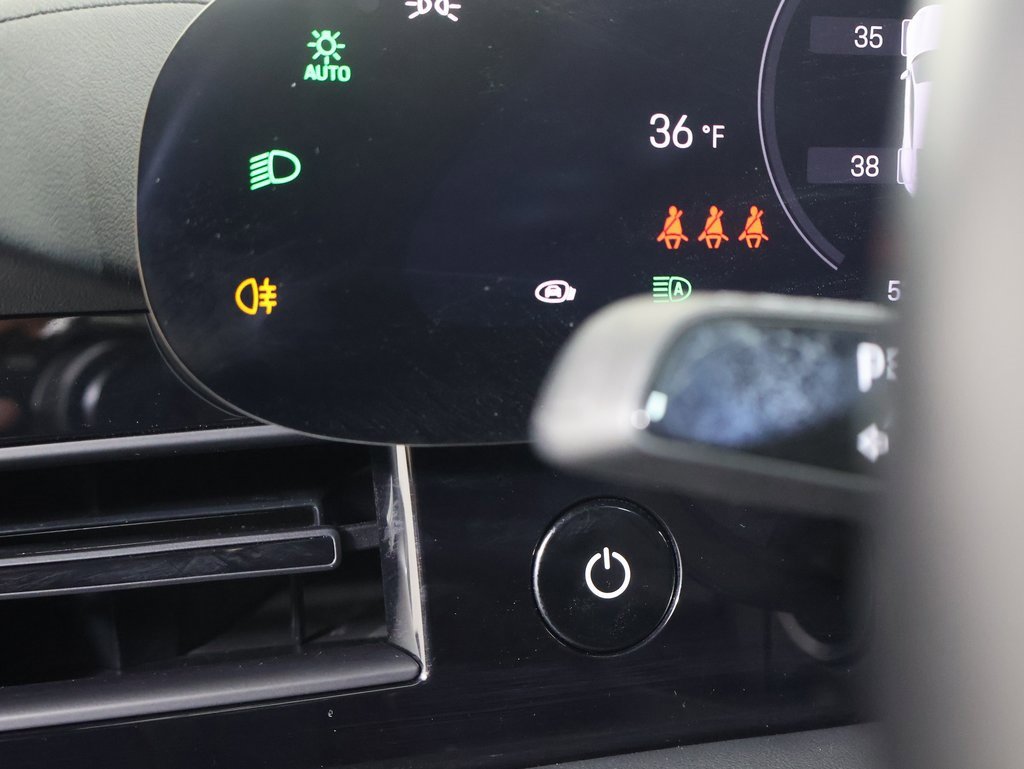 Used 2024 Porsche Taycan image 24