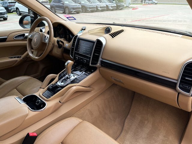 Used 2013 Porsche Cayenne Diesel AWD/4WD image 14