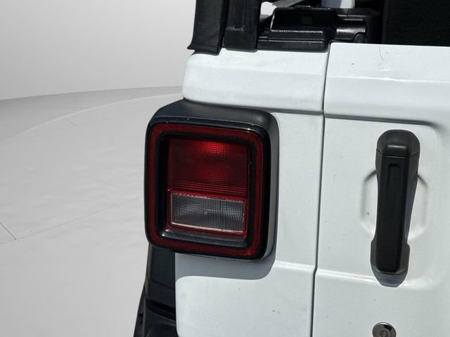 Used 2019 Jeep Wrangler Sport image 18