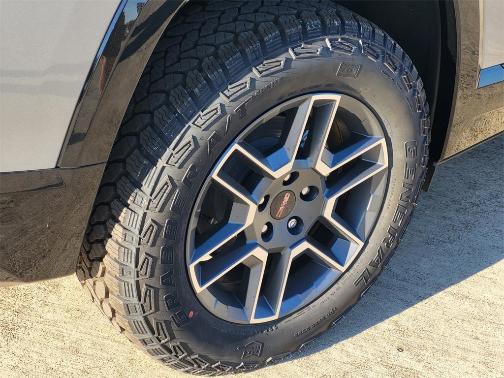 New 2026 GMC Terrain AT4 image 5