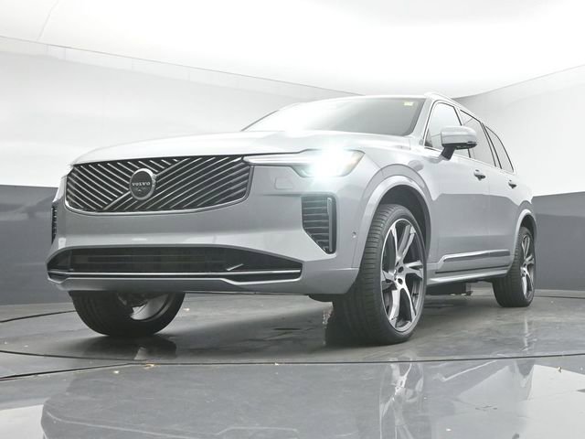 New 2026 Volvo XC90 B5 Plus w/ Protection Package Premier image 39