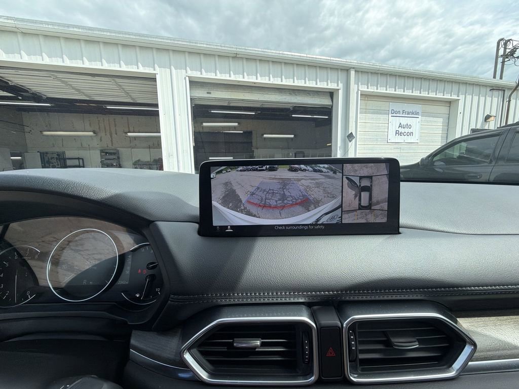 Used 2025 MAZDA CX-5 Signature AWD/4WD image 17