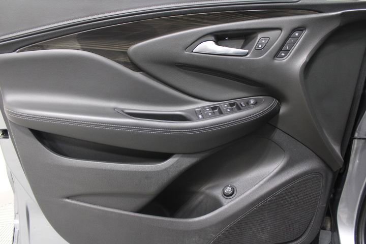Used 2019 Buick Envision Essence w/ LPO, Cargo Package image 19